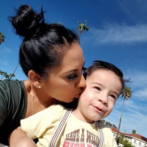 Meet your Posher, Edith